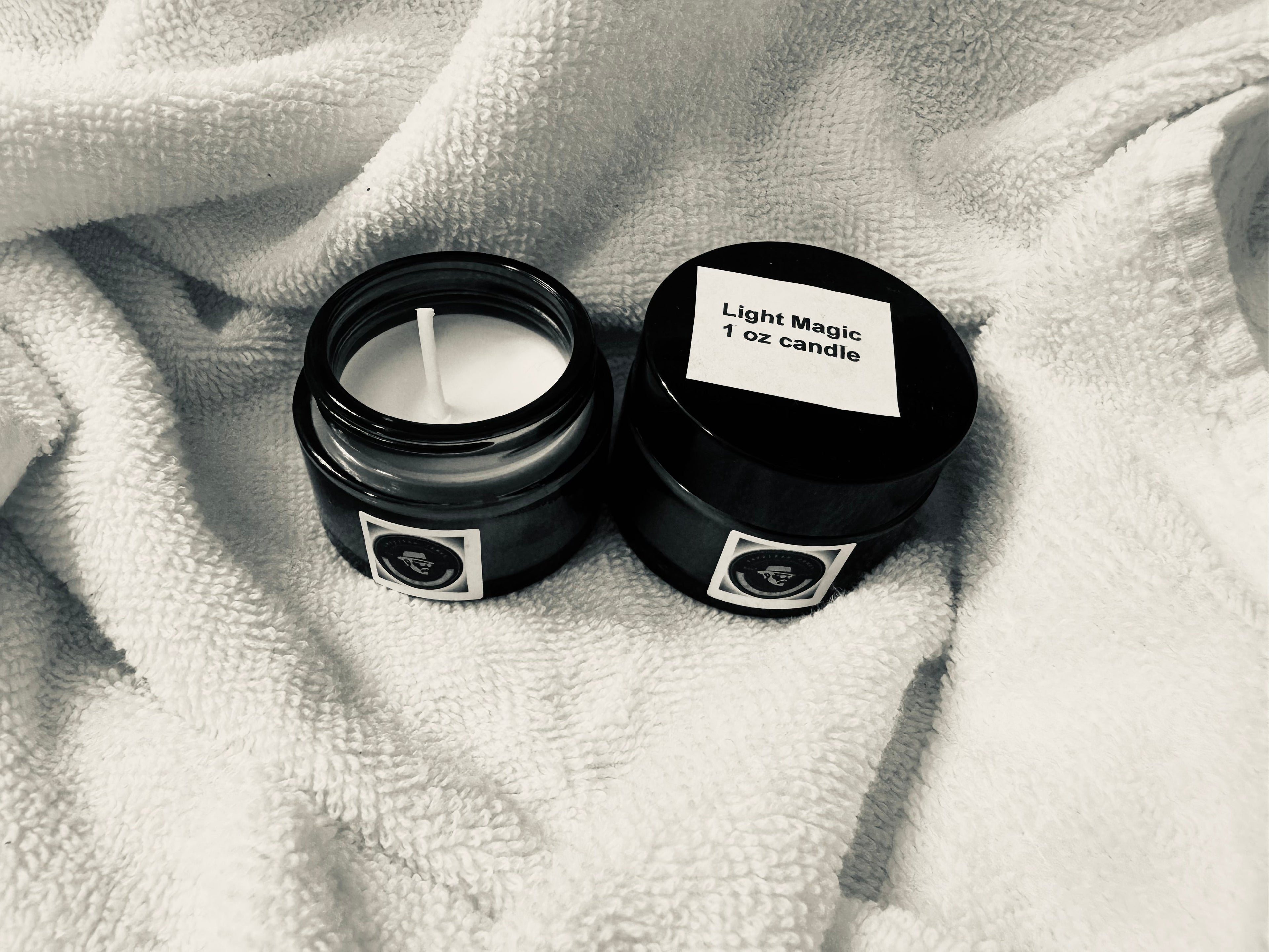 Light Magic Candle-1