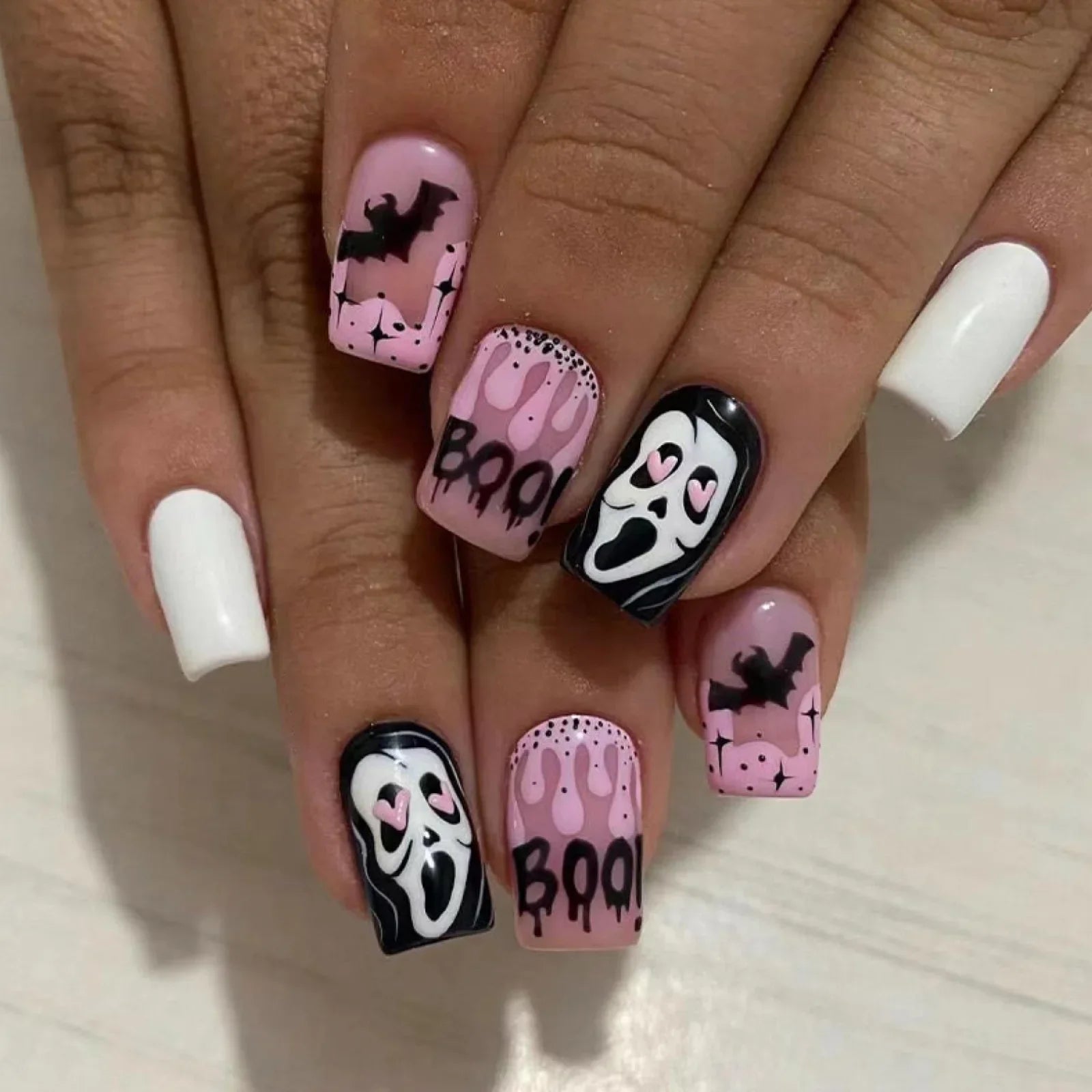 Press-On nails