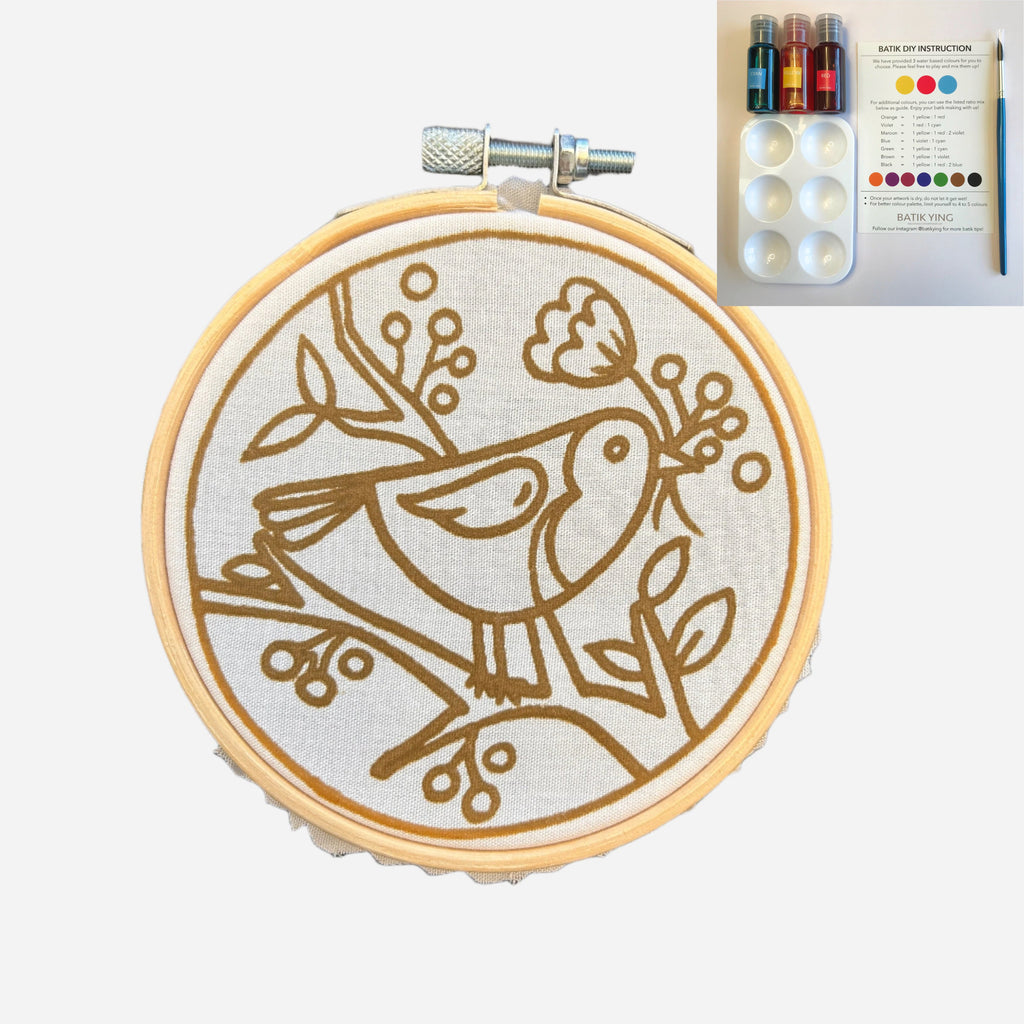 Mini Batik Craft Kit – Cheeky Robin | Hand-Waxed DIY Craft Kit