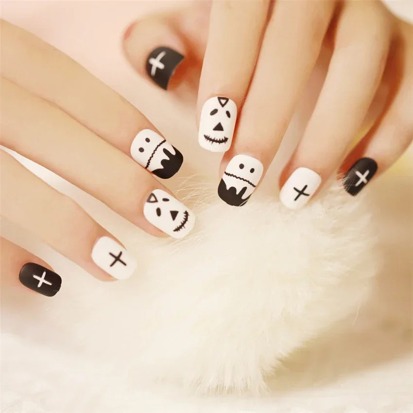 Spooktacular Press-On Nails