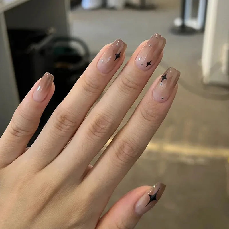 Star Design Press-On Nails